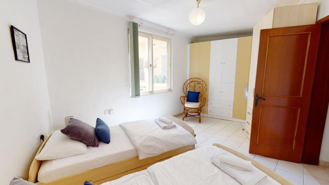 6Th Floor Seafront Apartment With Open Sea Views 斯利马 外观 照片